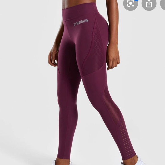 Gymshark Pants - Geomesh purple gymshark leggings